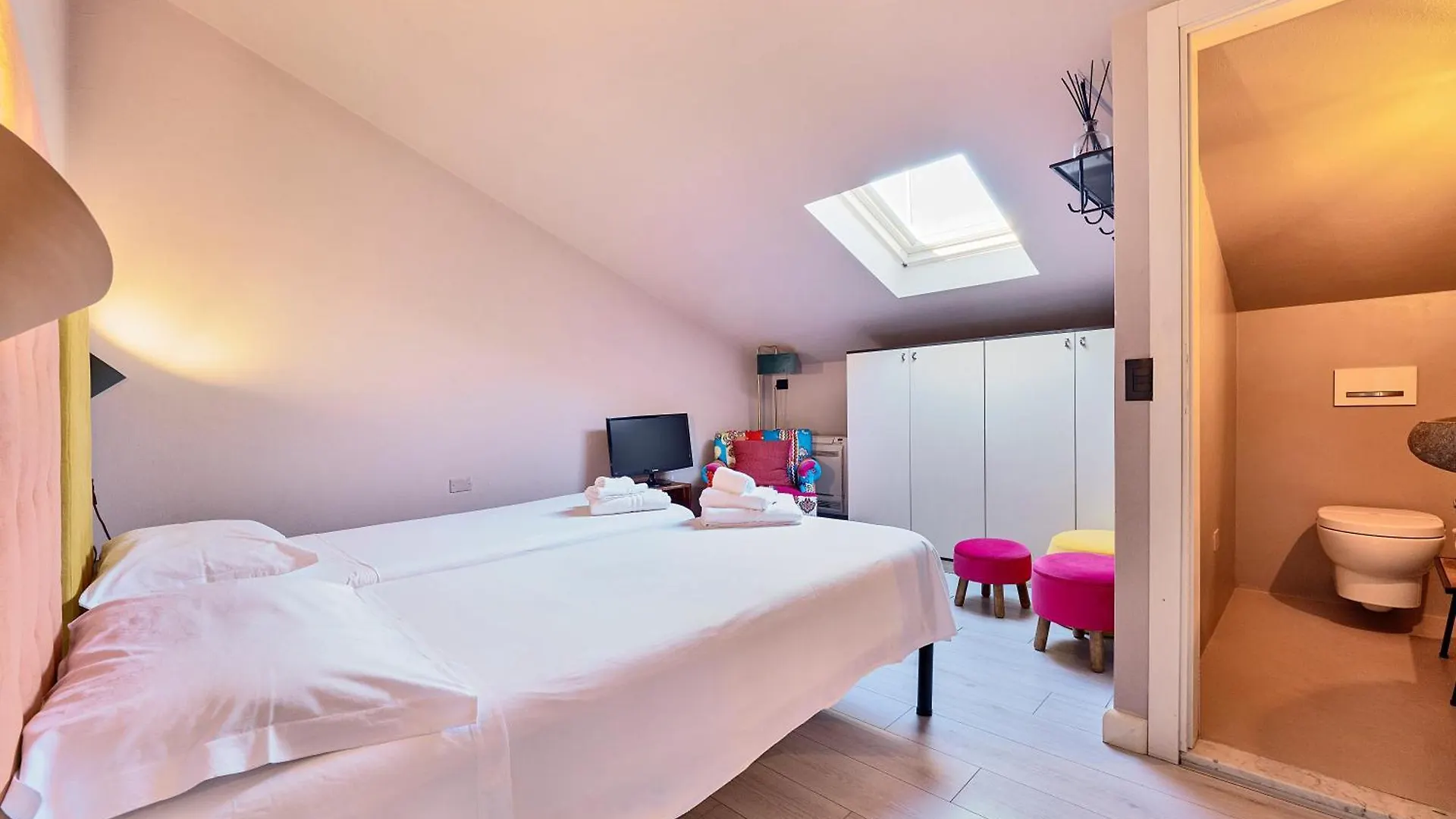 4 Camere Ad Un Soffio Dal Mare Lido di Camaiore Italien